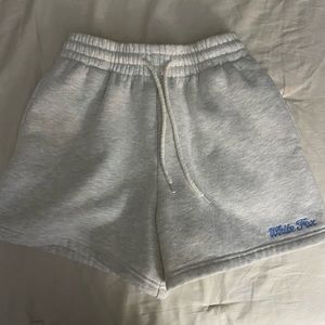 WHITE FOX LOUNGE SHORTS